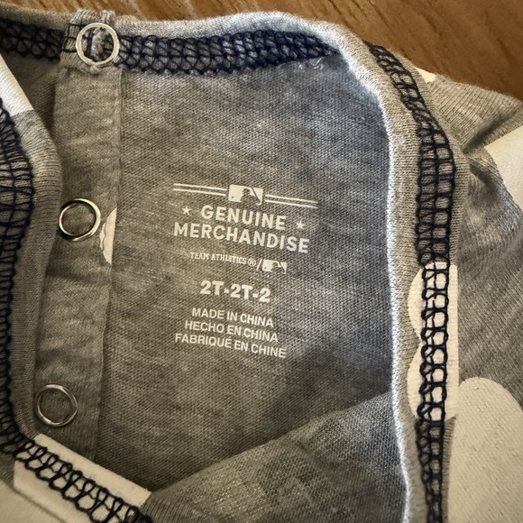 MLB Boston Red Sox Toddler Girls Baseball Heart Print Dress in Grey, 2T NWT - Picture 3 of 7